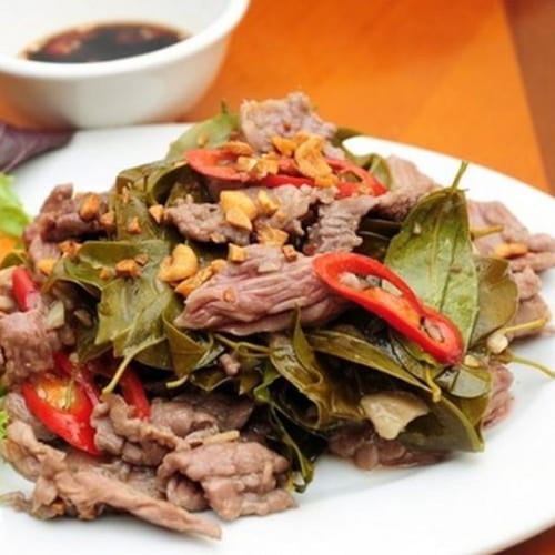 Trâu Xào Lá Nồm